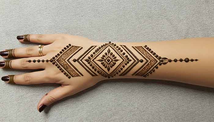 mehndi designs for eid