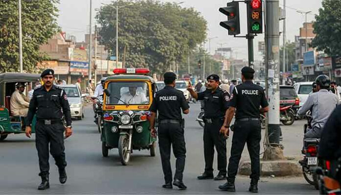 New Traffic Laws 2025, 5 Things That Can Get You Arrested, Dumdaar Point