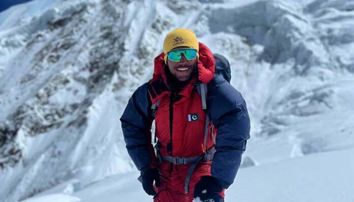 No oxygen, just courage, Sajid Sadpara reaches one of the world’s highest peaks, Dumdaar Point