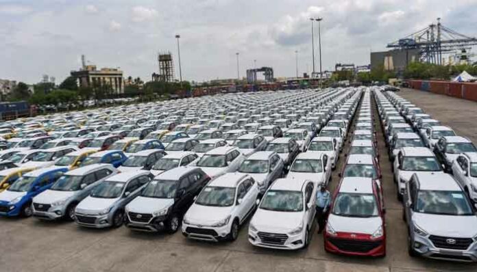 New Policy Lets Pakistan Import 5-Year-Old Cars from Next Year