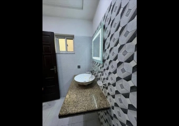 20 Marla House for Sale in Wapda Town Lahore – 6 Beds, 8 Baths