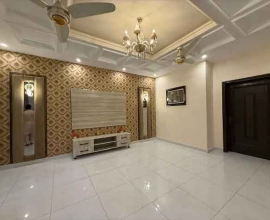8 Marla House For Sale in Sapphire Block, Park View City, Lahore