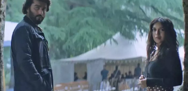 After OTT Rejection, Arjun Kapoor and Bhumi Pednekar ‘The Lady Killer’ Quietly comes on YouTube