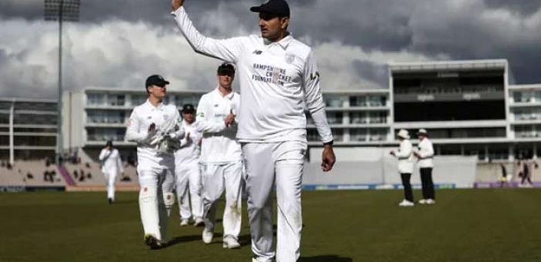 In County Championship, Pakistan-India friendship shines