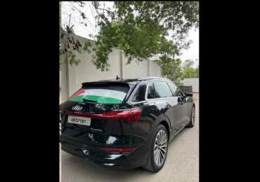 Well-Maintained Audi e‑tron – Full Electric, High-End Extras