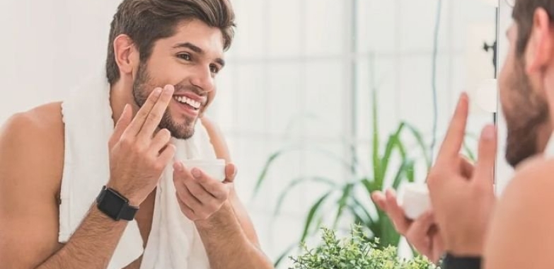 Skincare Tips for Men to Improve Their Skin Health